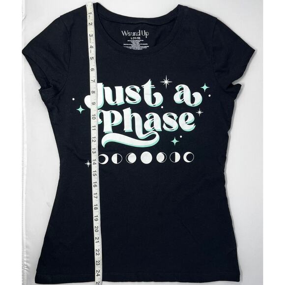 Wound Up Just a Phase Women's Cut Tshirt Pre-Owned great condition Moon Phase - Picture 3 of 5